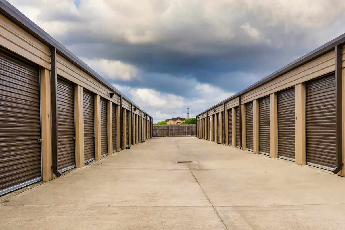 Drive Lane KO Storage of Addis, LA